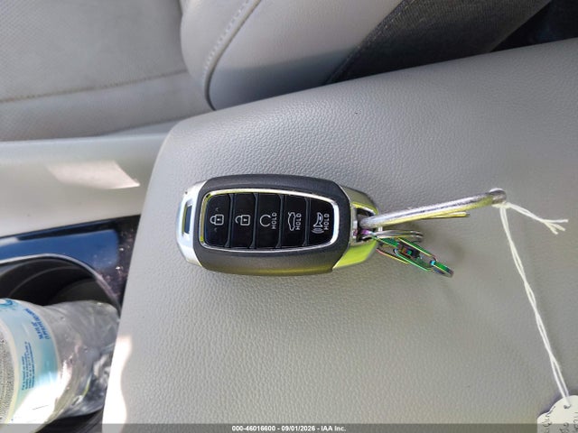 46016600 :رقم المزاد ، 5NPLP4AG3NH054656 vin ، 2022 Hyundai Elantra Limited مزاد بيع