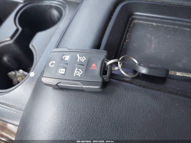 46016644 :رقم المزاد ، 1GNSKBKC1HR302577 vin ، 2017 Chevrolet Tahoe Lt مزاد بيع