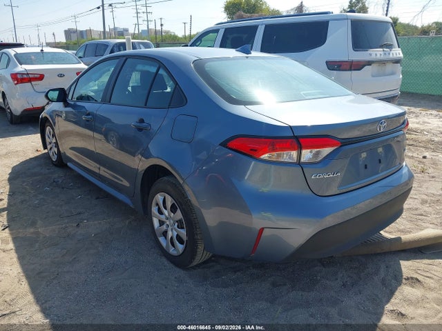 Toyota COROLLA LE 2026 5YFB4MDE6TP429471 Image 3
