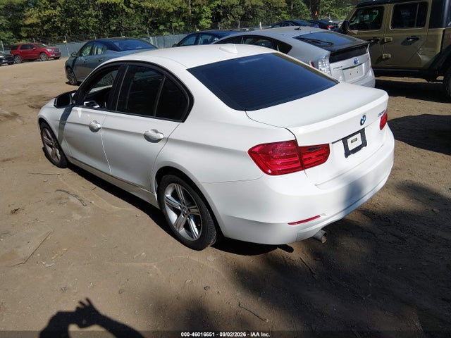 46016651 :رقم المزاد ، WBA3B1C58EK130976 vin ، 2014 Bmw 320i مزاد بيع