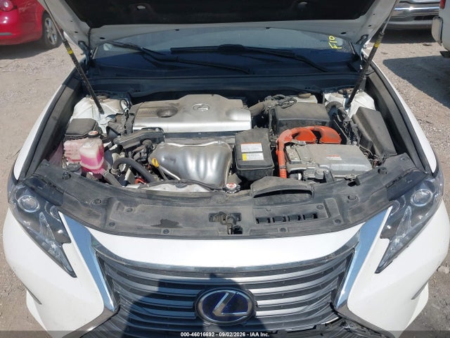 46016692 :رقم المزاد ، JTHBW1GG5H2149356 vin ، 2017 Lexus Es 300h مزاد بيع