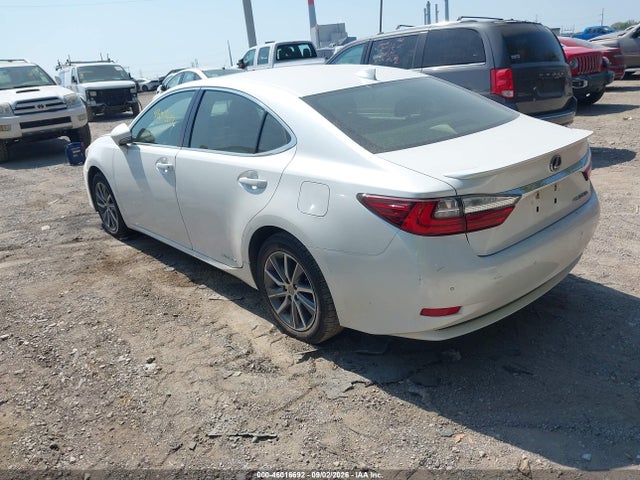 46016692 :رقم المزاد ، JTHBW1GG5H2149356 vin ، 2017 Lexus Es 300h مزاد بيع