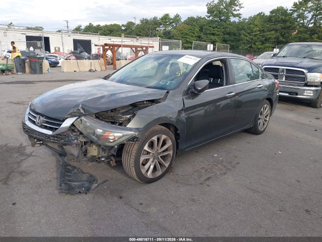 46016711 :رقم المزاد ، 1HGCR2F51FA117964 vin ، 2015 Honda Accord Sport مزاد بيع