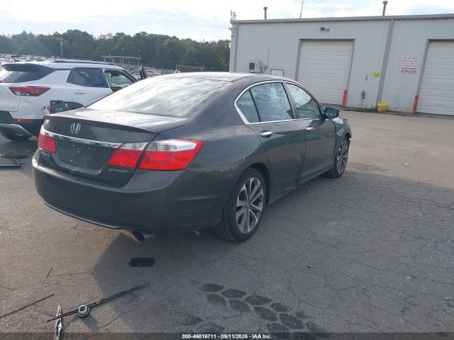 46016711 :رقم المزاد ، 1HGCR2F51FA117964 vin ، 2015 Honda Accord Sport مزاد بيع