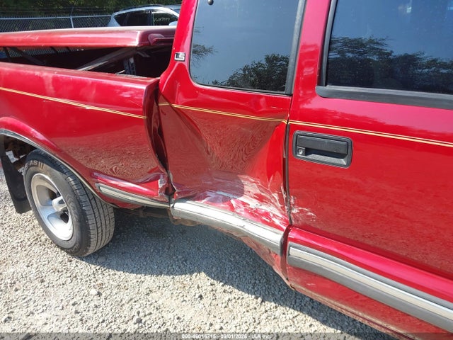 2000 Chevrolet S-10 Ls მანქანა იყიდება აუქციონზე, vin: 1GCCS19W3Y8233243, აუქციონის ნომერი: 46016715