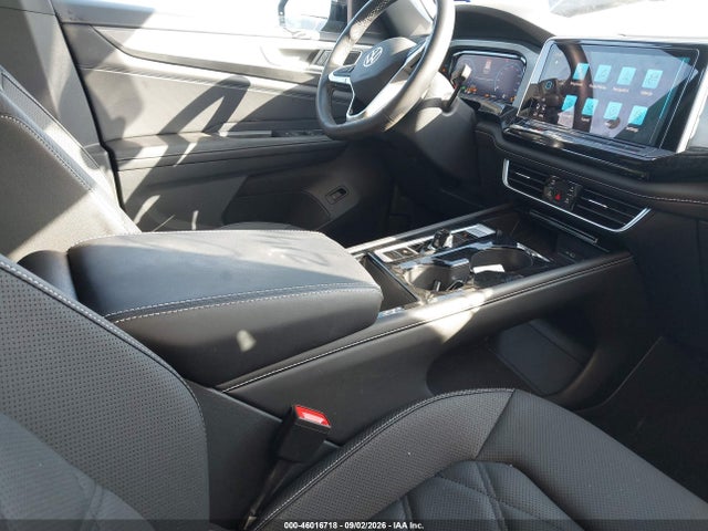 2026 Volkswagen Atlas Cross Sport Se With Technology მანქანა იყიდება აუქციონზე, vin: 1V2HC2CA6TC214115, აუქციონის ნომერი: 46016718