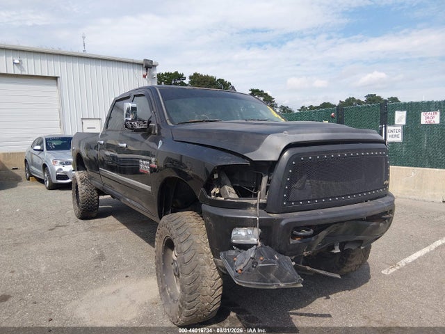 46016734 :رقم المزاد ، 3C63R3JL1DG544321 vin ، 2013 Ram 3500 Laramie مزاد بيع