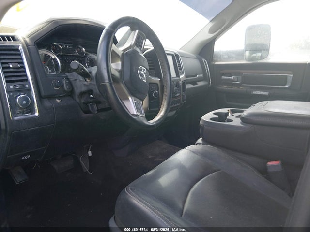 46016734 :رقم المزاد ، 3C63R3JL1DG544321 vin ، 2013 Ram 3500 Laramie مزاد بيع