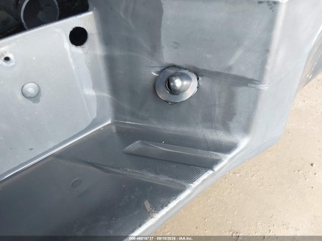 46016737 :رقم المزاد ، 1FT8W4DT0GEA39827 vin ، 2016 Ford F-450 Xl مزاد بيع