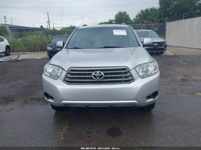 2010 Toyota Highlander Base V6 მანქანა იყიდება აუქციონზე, vin: 5TDZK3EH1AS019513, აუქციონის ნომერი: 46016738