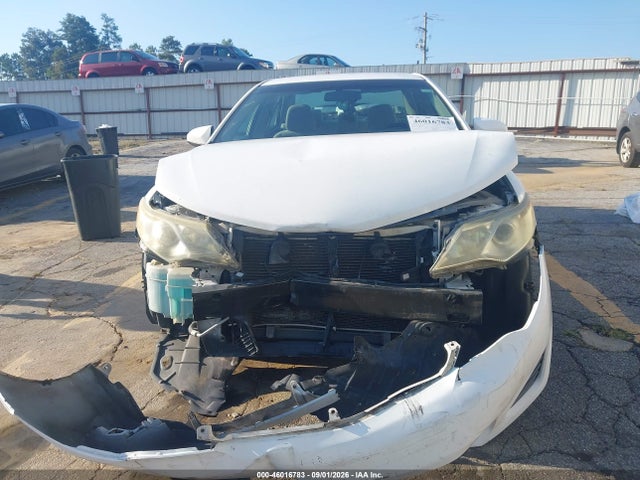 46016783 :رقم المزاد ، 4T1BF1FK8CU601123 vin ، 2012 Toyota Camry Le مزاد بيع