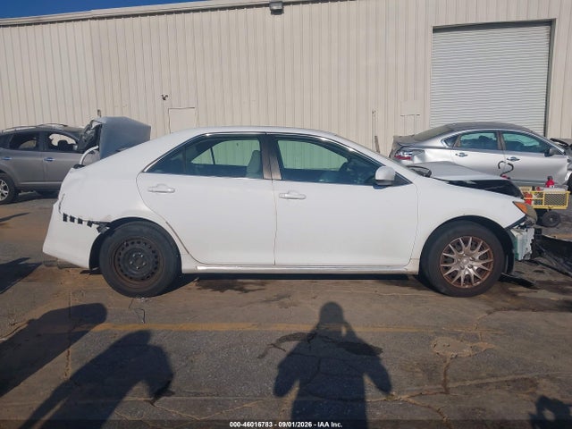 46016783 :رقم المزاد ، 4T1BF1FK8CU601123 vin ، 2012 Toyota Camry Le مزاد بيع