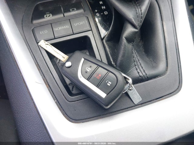 46016791 :رقم المزاد ، JTMK1RFV1KD516067 vin ، 2019 Toyota Rav4 Le مزاد بيع