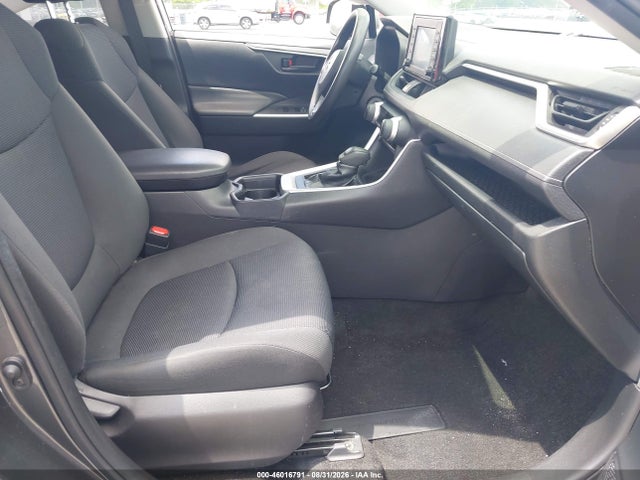 46016791 :رقم المزاد ، JTMK1RFV1KD516067 vin ، 2019 Toyota Rav4 Le مزاد بيع
