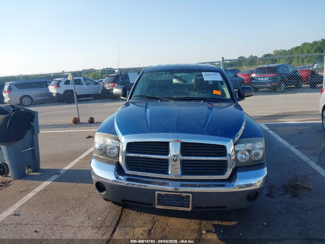 2005 Dodge Dakota Slt მანქანა იყიდება აუქციონზე, vin: 1D7HE48N15S363503, აუქციონის ნომერი: 46016793