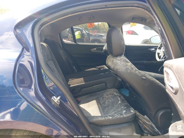 Продажа на аукционе авто 2017 Alfa Romeo Giulia Ti Rwd, vin: ZARFAECN0H7540436, номер лота: 46016801