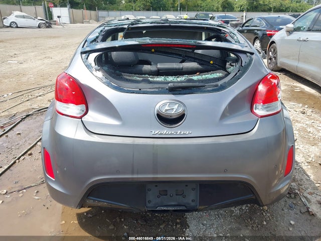 Продаж на аукціоні авто 2015 Hyundai Veloster, vin: KMHTC6AD5FU238738, номер лоту: 46016849