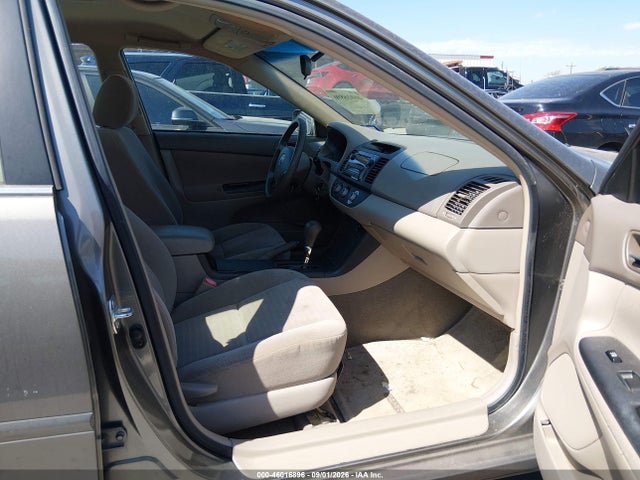 2006 Toyota Camry Le მანქანა იყიდება აუქციონზე, vin: 4T1BE32K36U729956, აუქციონის ნომერი: 46016896