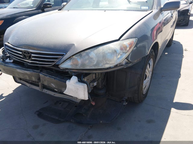 2006 Toyota Camry Le მანქანა იყიდება აუქციონზე, vin: 4T1BE32K36U729956, აუქციონის ნომერი: 46016896