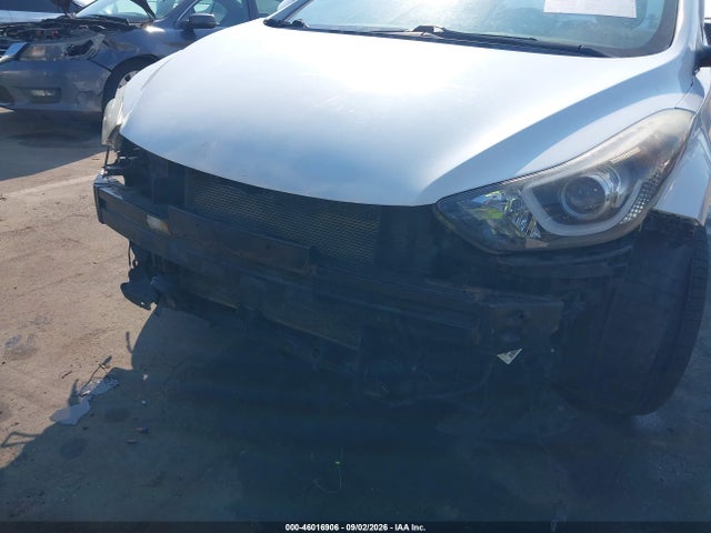 2014 Hyundai Elantra Limited მანქანა იყიდება აუქციონზე, vin: 5NPDH4AE2EH458614, აუქციონის ნომერი: 46016906