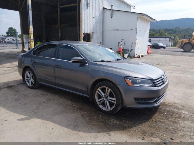 Aukcja sprzedaży 2014 Volkswagen Passat 1.8t Wolfsburg Edition, vin: 1VWAT7A31EC037512, numer aukcji: 46016977