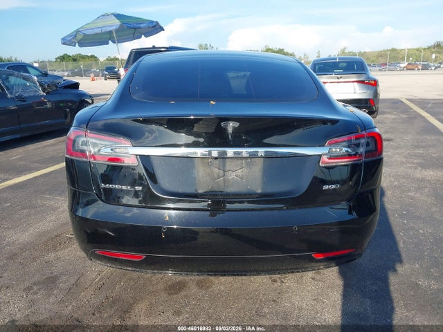 Tesla Model S 100d/60d/75d/90d/p100d 2017 5YJSA1E25HF193507 Image 14