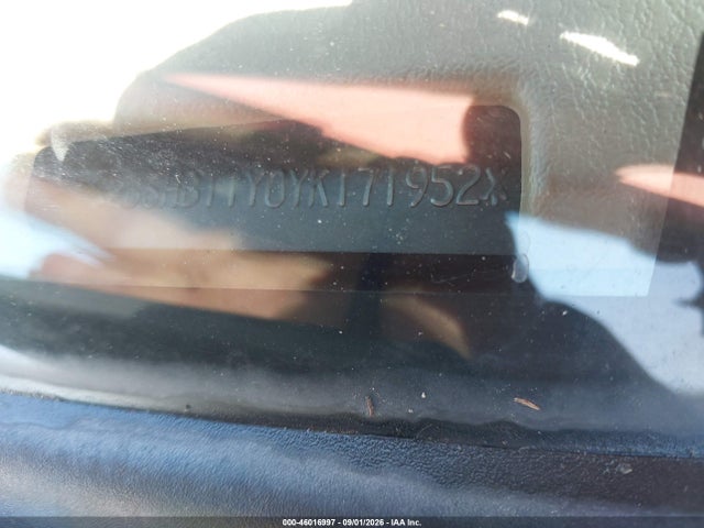 46016997 :رقم المزاد ، 2B6HB11Y0YK171952 vin ، 2000 Dodge Ram Van B1500 مزاد بيع