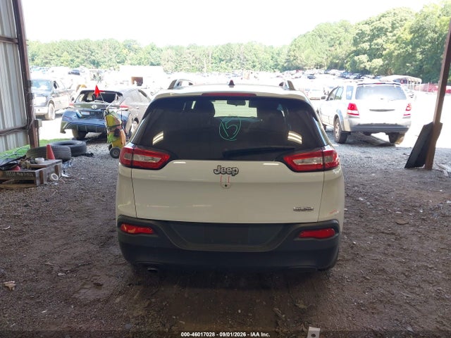 Продаж на аукціоні авто 2018 Jeep Cherokee Latitude Fwd, vin: 1C4PJLCBXJD615188, номер лоту: 46017028