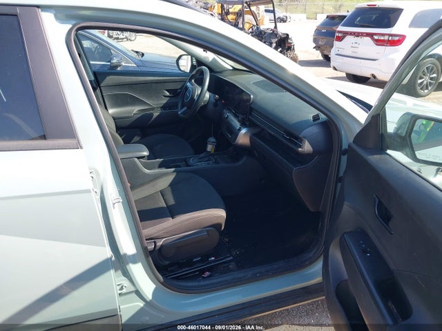 2024 Hyundai Kona Sel მანქანა იყიდება აუქციონზე, vin: KM8HBCAB2RU119989, აუქციონის ნომერი: 46017044