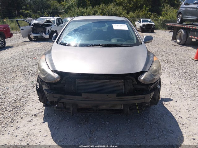 2016 Hyundai Elantra Gt მანქანა იყიდება აუქციონზე, vin: KMHD35LHXGU272111, აუქციონის ნომერი: 46017075