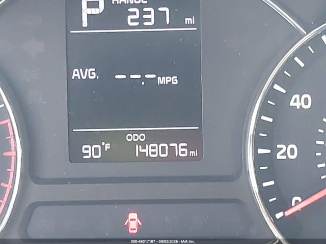 46017107 :رقم المزاد ، 3KPFK4A7XHE011484 vin ، 2017 Kia Forte Lx مزاد بيع