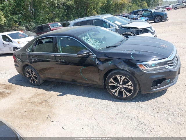 46017115 :رقم المزاد ، 1VWSA7A30MC015140 vin ، 2021 Volkswagen Passat 2.0t Se مزاد بيع