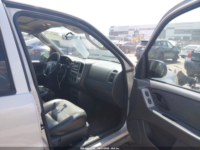 2003 Ford Escape Xlt მანქანა იყიდება აუქციონზე, vin: 1FMYU93163KE16722, აუქციონის ნომერი: 46017134
