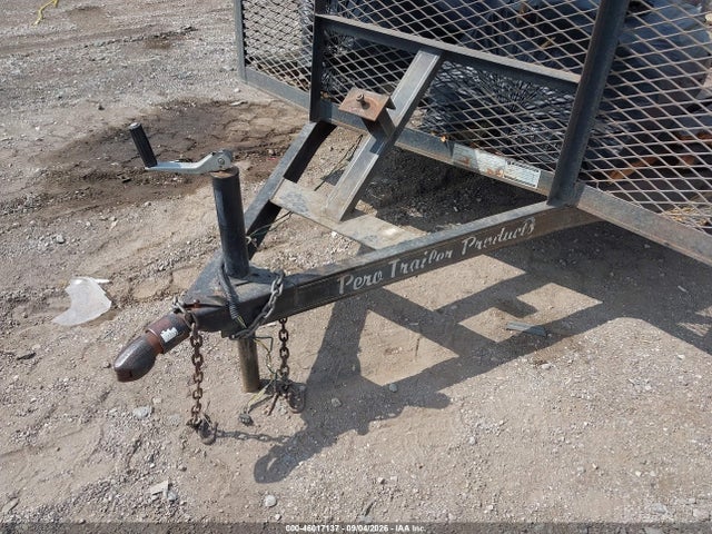 46017137 :رقم المزاد ، 4PTU616249M015068 vin ، 2010 Pero Trailer Mfg Utility Trailer مزاد بيع