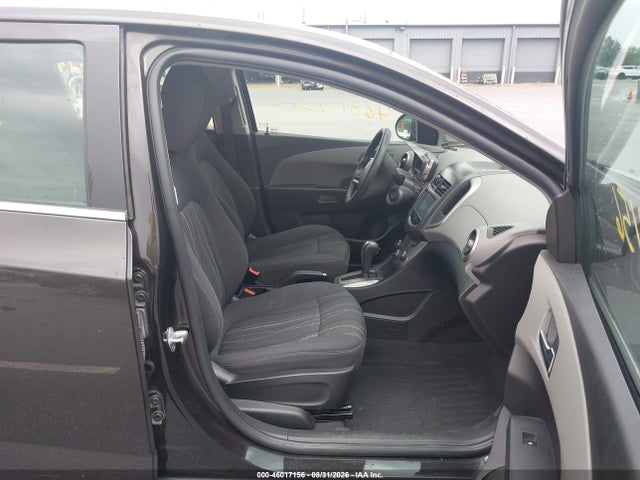 Chevrolet Sonic Lt Auto 2016 1G1JC6SH1G4109595 Image 5