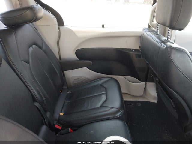 Продаж на аукціоні авто 2018 Chrysler Pacifica Touring L, vin: 2C4RC1BG9JR246759, номер лоту: 46017191