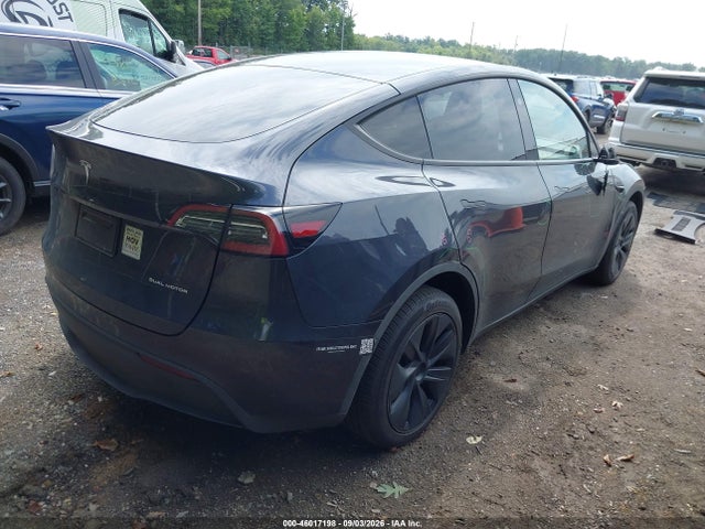 Продажа на аукционе авто 2024 Tesla Model Y Long Range Dual Motor All-wheel Drive, vin: 7SAYGDEE5RF158586, номер лота: 46017198