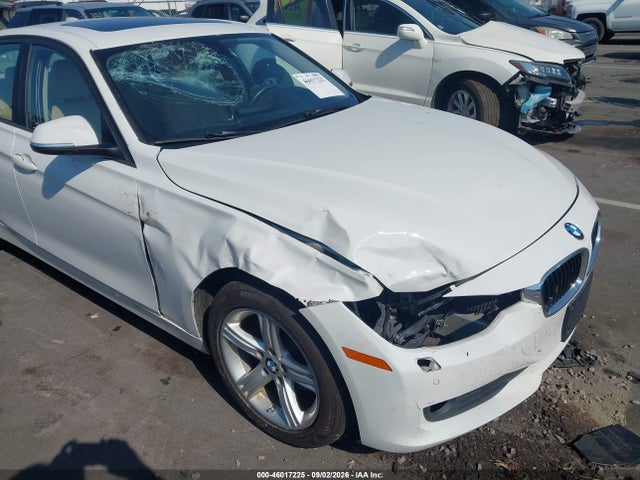 46017225 :رقم المزاد ، WBA3A5C54EP602149 vin ، 2014 Bmw 328i مزاد بيع