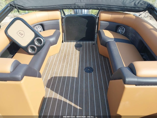 Premier Pontoon 2025 PMY15930D525 Image 14