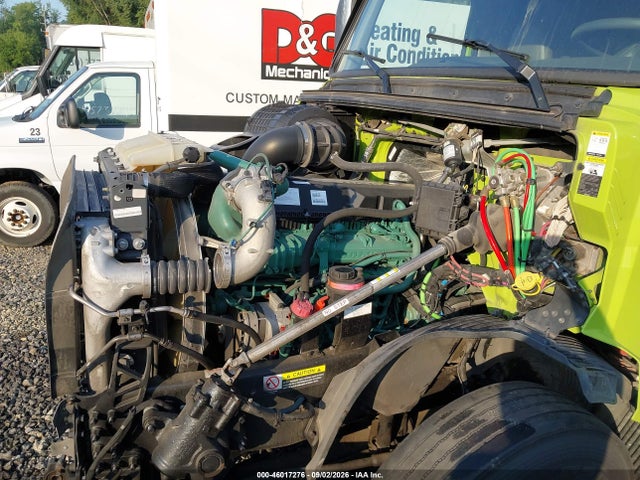 Продажа на аукционе авто 2024 Volvo Vnl, vin: 4V4NC9EH4RN661664, номер лота: 46017276