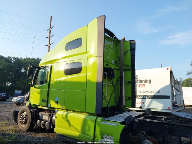 Продажа на аукционе авто 2024 Volvo Vnl, vin: 4V4NC9EH4RN661664, номер лота: 46017276