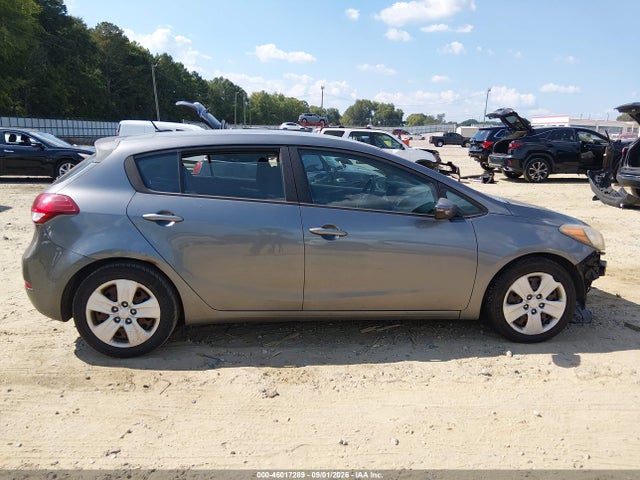 Продажа на аукционе авто 2016 Kia Forte Lx, vin: KNAFK5A81G5582710, номер лота: 46017289