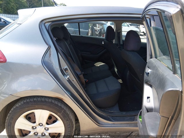 Продажа на аукционе авто 2016 Kia Forte Lx, vin: KNAFK5A81G5582710, номер лота: 46017289