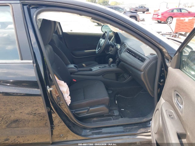 46017304 :رقم المزاد ، 3CZRU6H30HG701491 vin ، 2017 Honda Hr-v Lx مزاد بيع