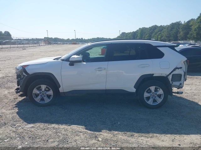 46017310 :رقم المزاد ، 2T3P1RFV8MC141596 vin ، 2021 Toyota Rav4 Xle مزاد بيع