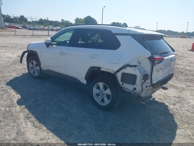 46017310 :رقم المزاد ، 2T3P1RFV8MC141596 vin ، 2021 Toyota Rav4 Xle مزاد بيع
