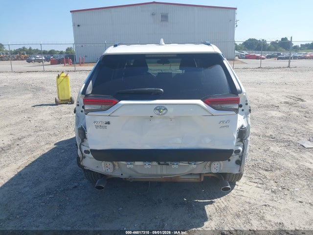 46017310 :رقم المزاد ، 2T3P1RFV8MC141596 vin ، 2021 Toyota Rav4 Xle مزاد بيع