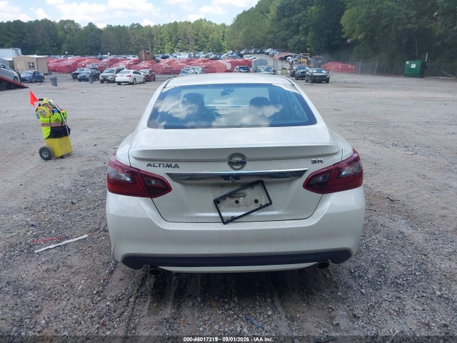 1N4AL3AP9HC480998 Nissan Altima 2.5 Sr