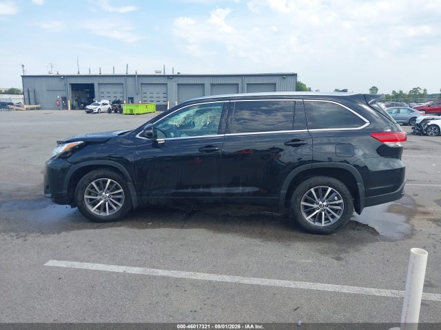 Toyota Highlander Xle 2018 5TDJZRFH8JS529481 Image 14