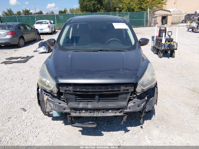 Продажа на аукционе авто 2017 Ford Escape Se, vin: 1FMCU0GDXHUC18800, номер лота: 46017336